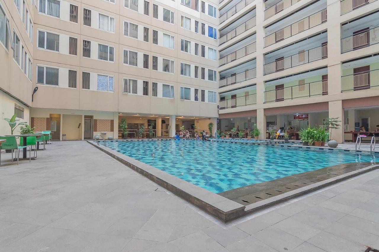 RedDoorz Apartment @ Emerald Towers Bandung Exterior foto