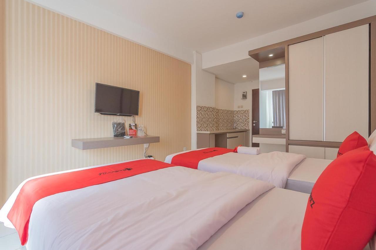 RedDoorz Apartment @ Emerald Towers Bandung Exterior foto